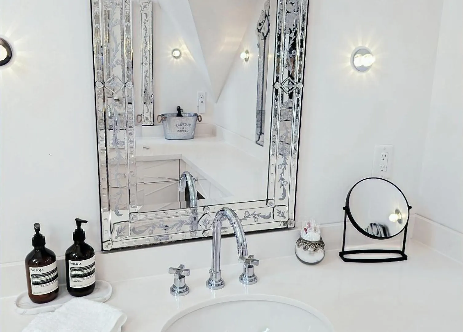 Bed & Breakfast Hazelton Heritage Toronto Canada